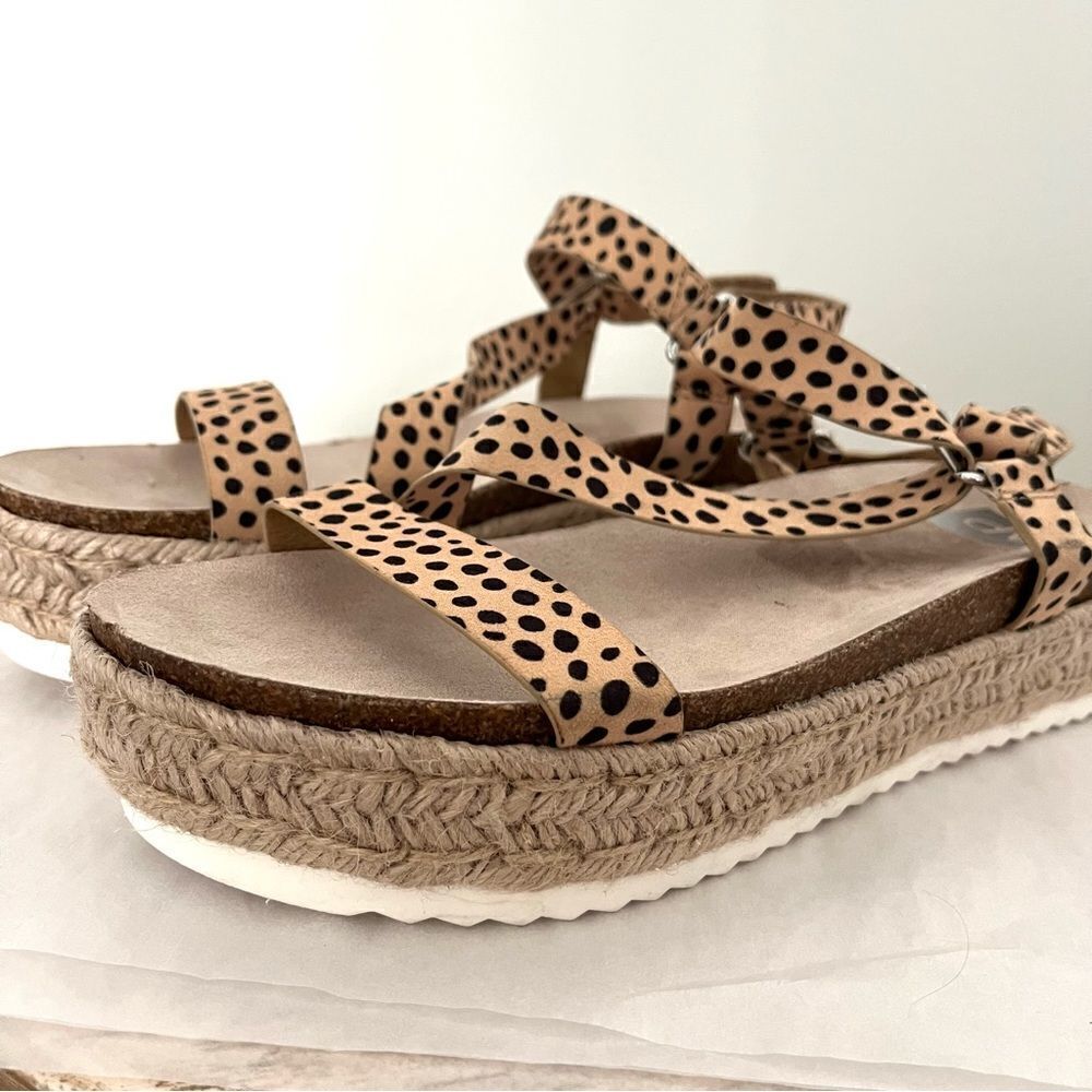 Dolce Vita Iman Cheetah Print Strappy Platform Sandal  NWOB‎